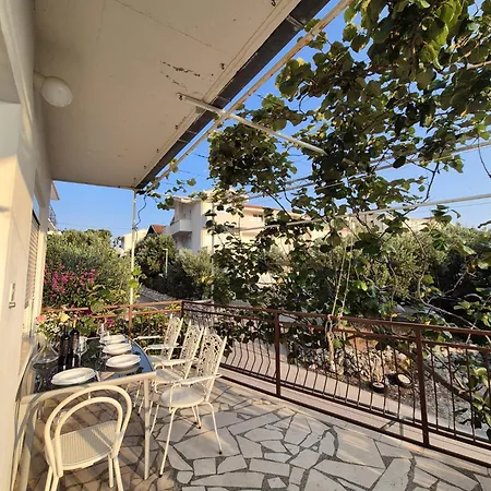 Toth Apartment Kovacic